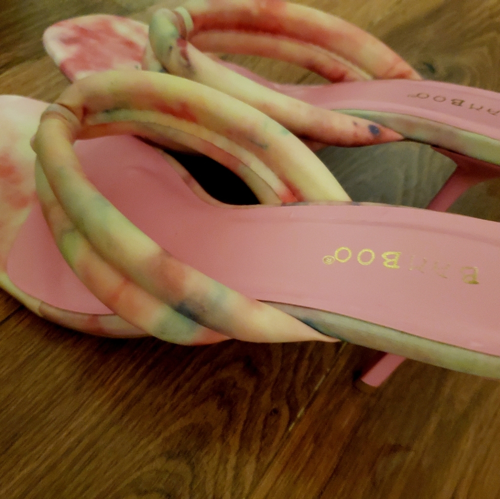 Fairly new Kitten Heel Flip Flop